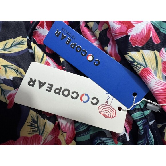 NWT COCOPEAR Women's Elegant Crossover Swimdress Floral Skirted Swimsuit 6XL - Picture 4 of 5